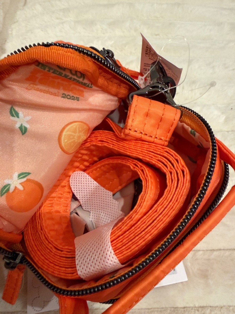 NWT Disney Parks Epcot Flower & Garden Festival Orange Bird Lug Crossbody Bag - Picture 7 of 9